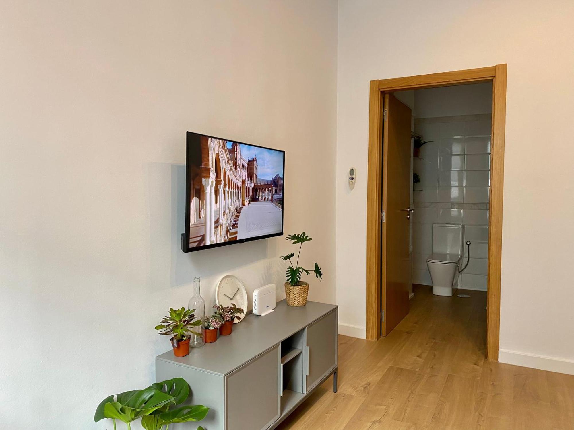 Moderno Estudio Junto Al Rio Σεβίλλη Εξωτερικό φωτογραφία